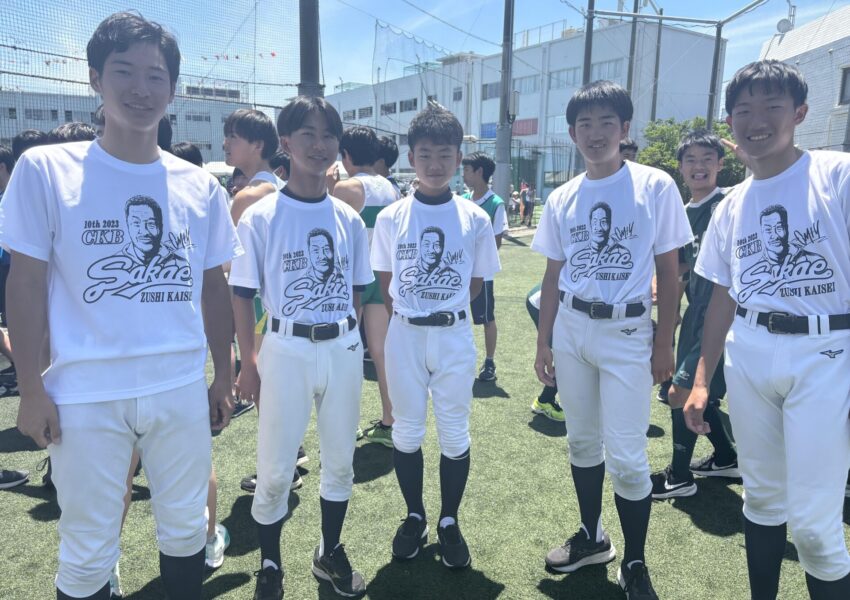 そして野球部です。む、野球部はなんのTシャツを着ているのでしょう？