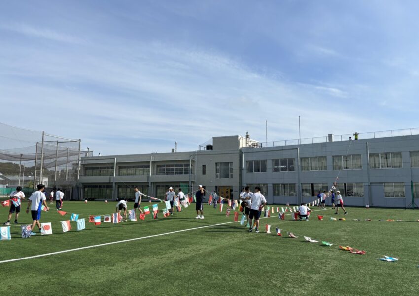 昨日雨天延期になった高校体育祭。今日は絶好の天気に恵まれました。