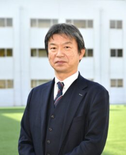 学校長　小和田 亜土（こわだあど）